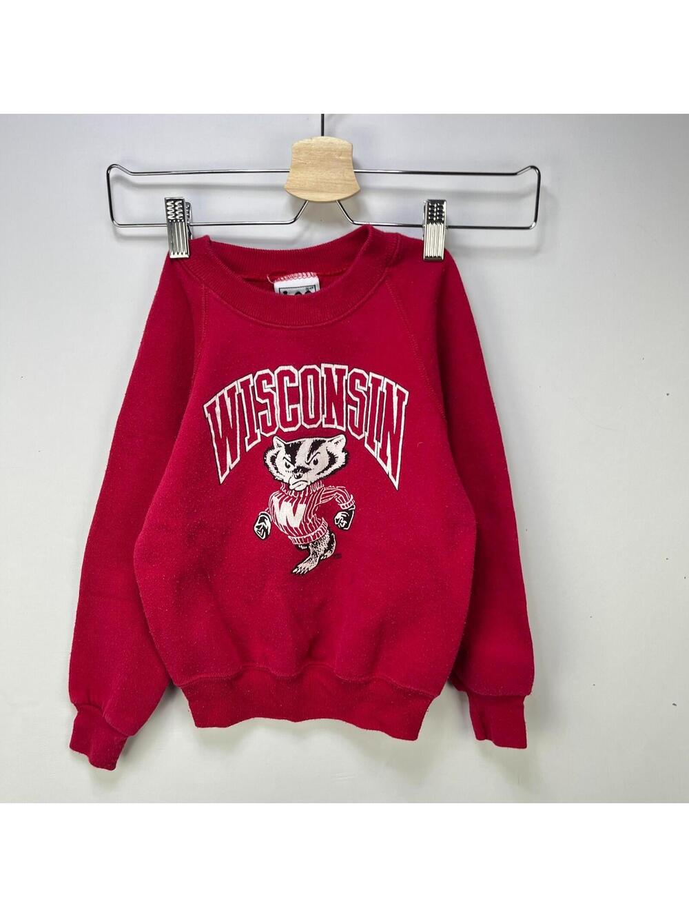 Vintage Wisconsin Badgers Bucky Badger Kids Sweatshirt Small